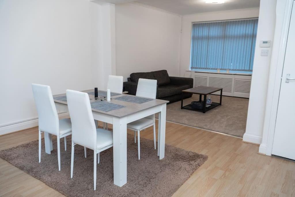 In Failsworth Apartment Manchester